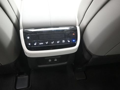 Certified 2026 INFINITI QX60 Luxe w/ Cargo Package FWD image 19