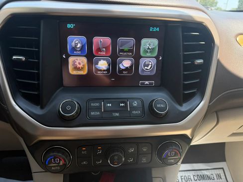 Used 2018 GMC Acadia Denali AWD/4WD image 32