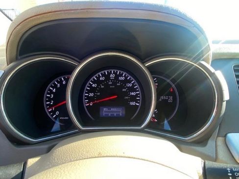 Used 2011 Nissan Murano SV image 8