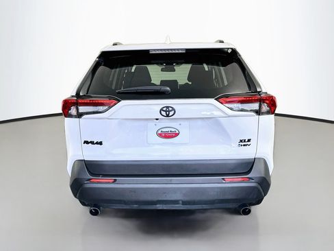 Used 2025 Toyota RAV4 XLE w/ Convenience Package AWD/4WD image 6