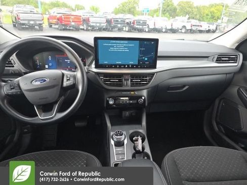 Used 2025 Ford Escape Active w/ Tech Pack #1 AWD/4WD image 10