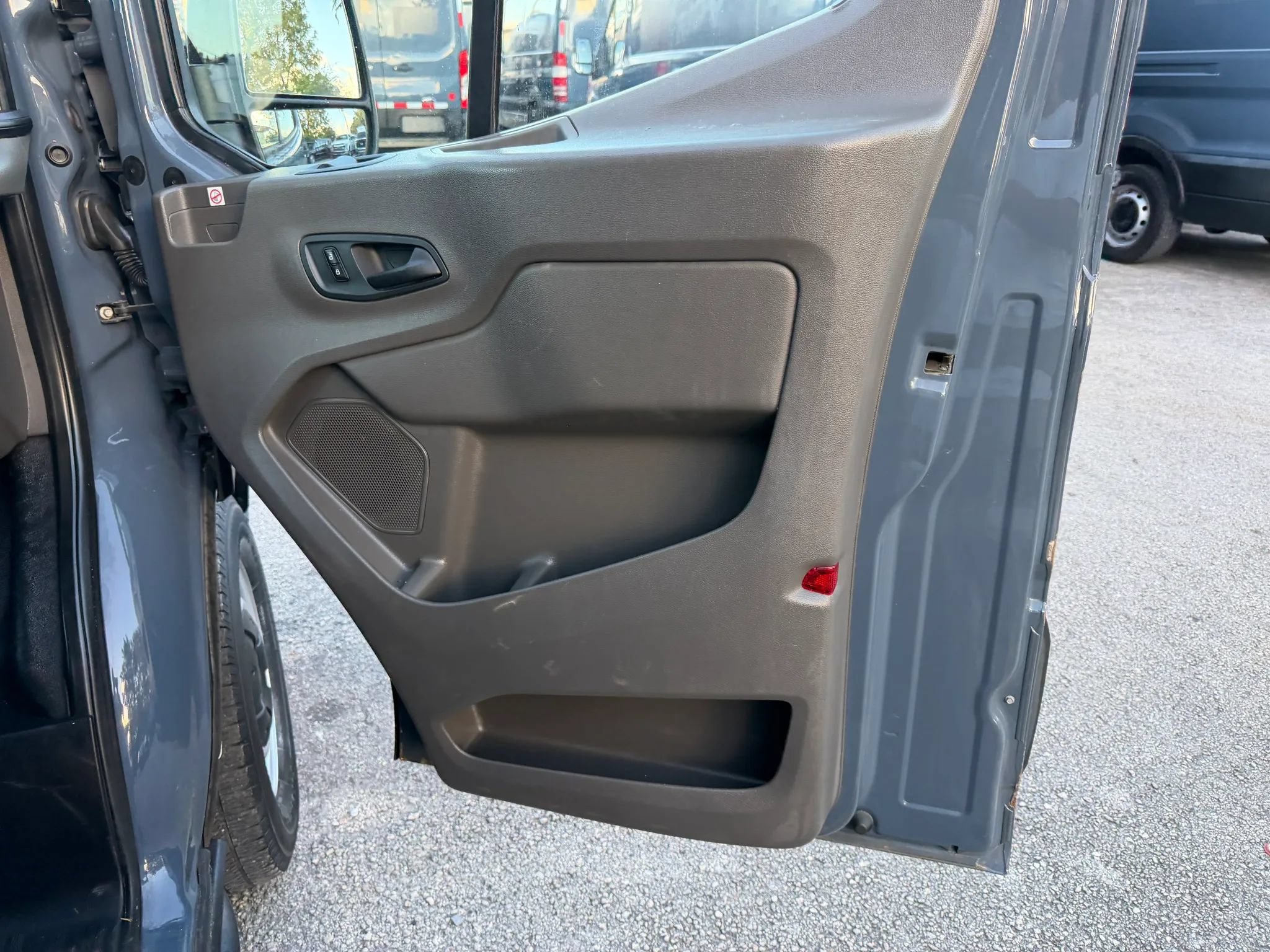 Used 2020 Ford Transit 250 148 High Roof Extended RWD image 16