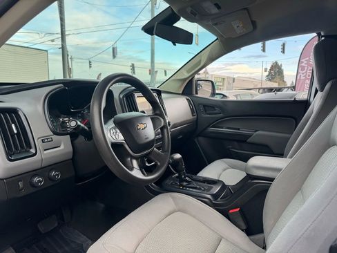 Used 2018 Chevrolet Colorado W/T w/ WT Convenience Package AWD/4WD image 18