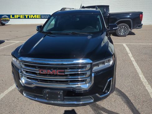 Used 2023 GMC Acadia SLT image 2