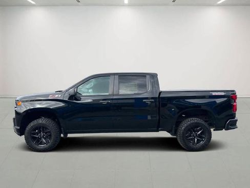Used 2019 Chevrolet Silverado 1500 Custom Trail Boss w/ Custom Convenience Package image 3