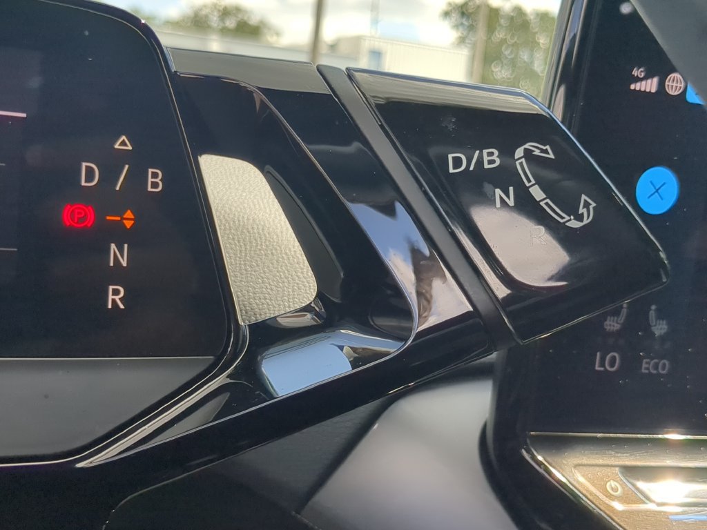 Certified 2023 Volkswagen ID.4 S RWD image 27