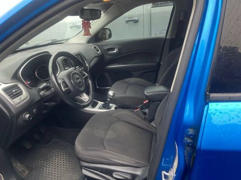 Used 2018 Jeep Compass Sport w/ Cold Weather Group AWD/4WD image 6