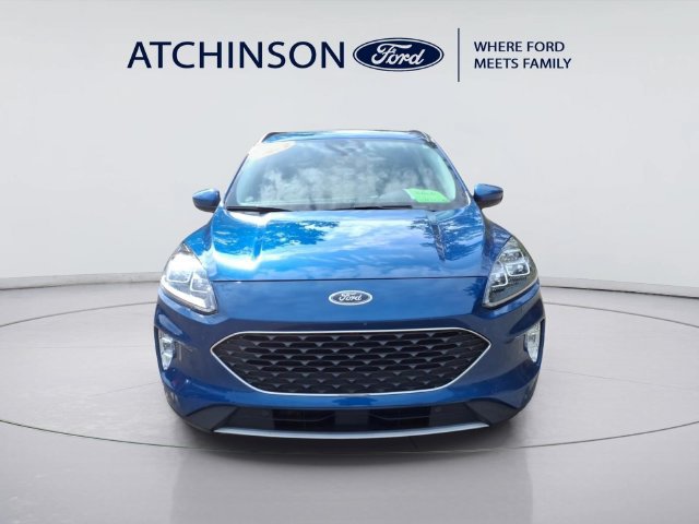 Used 2022 Ford Escape Titanium FWD image 2