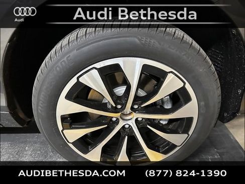 New 2026 Audi Q3 quattro 2.0T AWD/4WD image 9