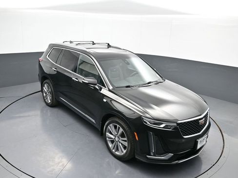 Used 2024 Cadillac XT6 Premium Luxury image 37