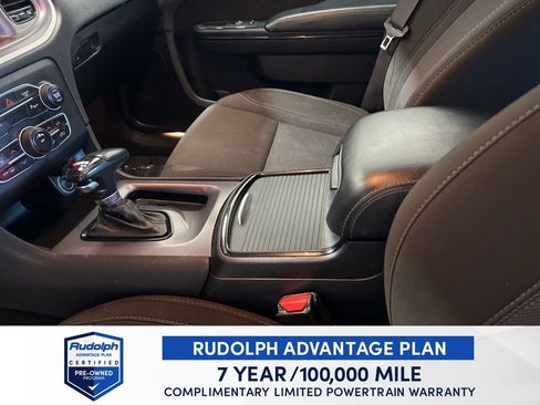 Used 2020 Dodge Charger SXT w/ Blacktop Package image 33