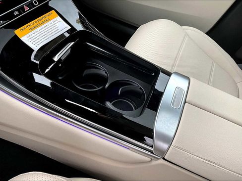 New 2026 Mercedes-Benz GLC 300 GLC 300 image 11