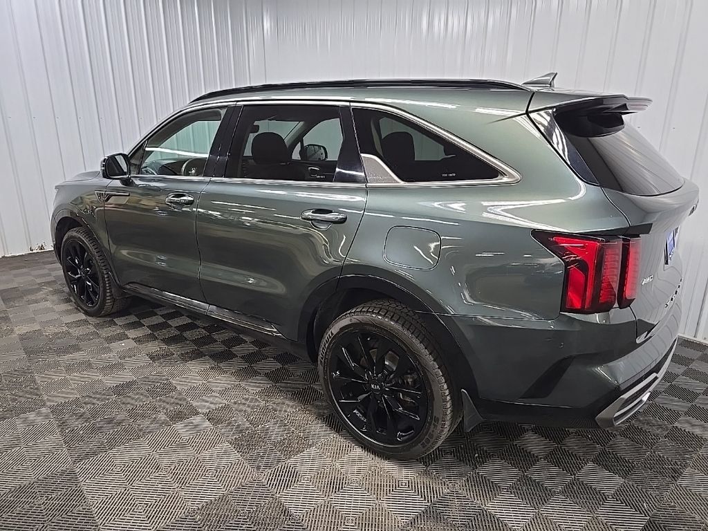 Used 2021 Kia Sorento EX AWD/4WD image 9