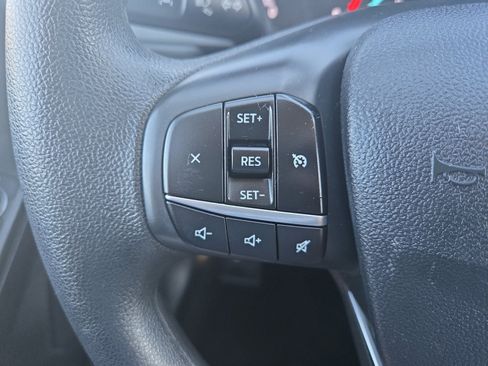 Certified 2022 Ford Escape SE image 14