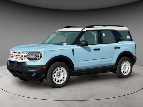 New 2026 Ford Bronco Sport Heritage w/ Convenience Package AWD/4WD image 1