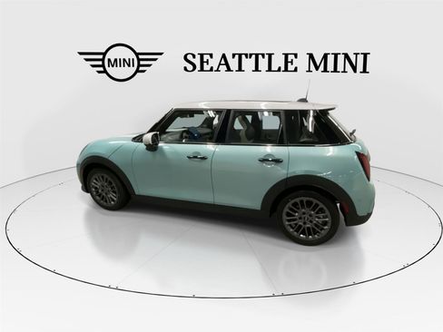 New 2026 MINI Cooper S image 7
