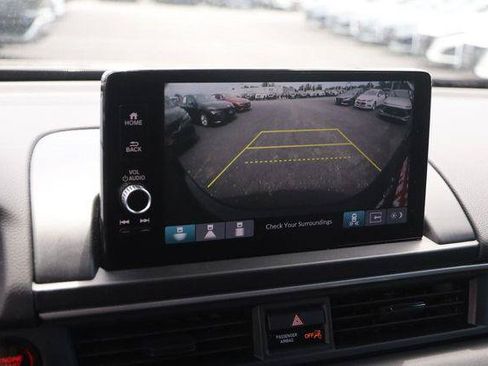 Used 2025 Honda Pilot EX-L image 18