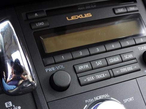 Used 2013 Lexus CT 200h w/ Premium Pkg w/Backup Camera image 44