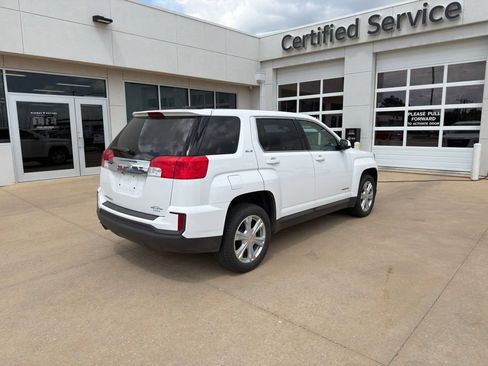 Used 2017 GMC Terrain SLE FWD image 4