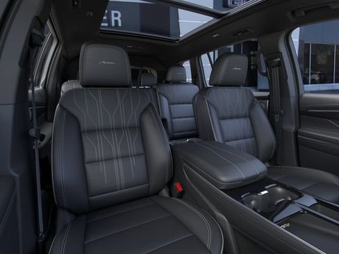 New 2027 Buick Enclave Avenir w/ LPO, Floor Liner Package AWD/4WD image 16
