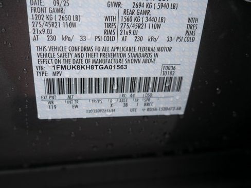 New 2026 Ford Explorer ST-Line w/ ST-Line Street Pack image 27