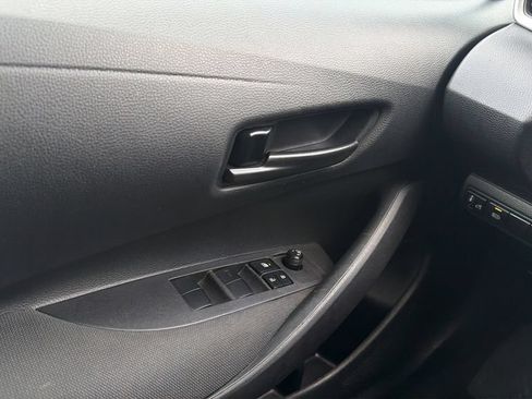Used 2024 Toyota Corolla LE FWD image 22