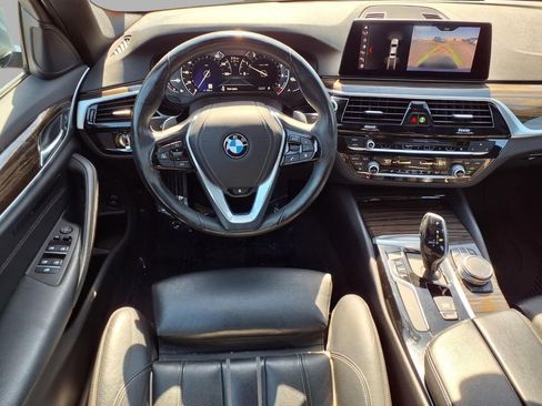 Used 2019 BMW 540i xDrive w/ Convenience Package image 4
