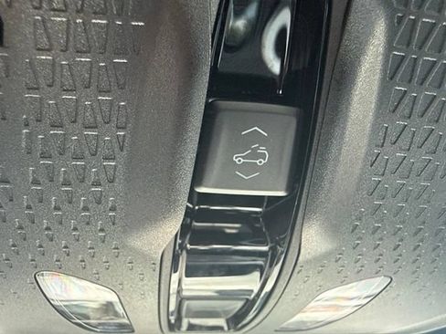 Certified 2024 Cadillac Lyriq Luxury AWD/4WD image 25