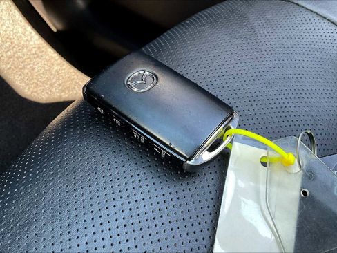 Used 2024 MAZDA CX-90 Plug-In Hybrid w/ Premium Plus image 14