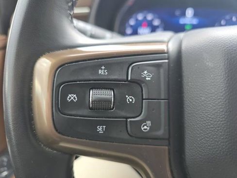 Used 2024 Chevrolet Suburban High Country AWD/4WD image 34