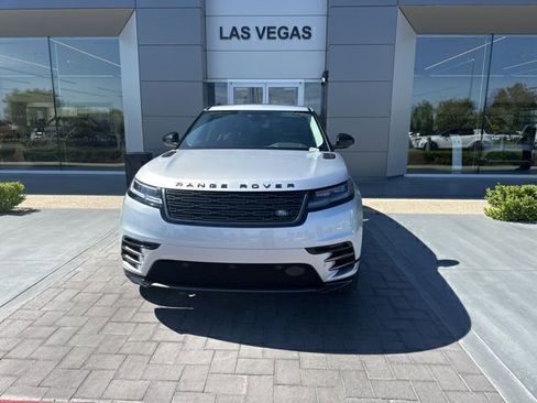 Used 2025 Land Rover Range Rover Velar Dynamic SE AWD/4WD image 2