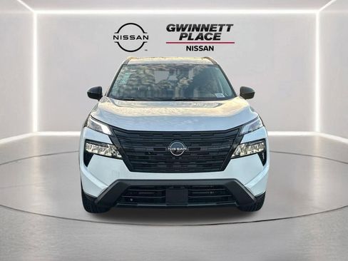 New 2026 Nissan Rogue Dark Armor image 2