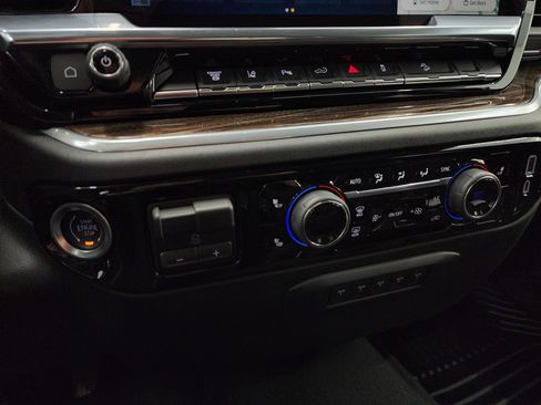 Used 2025 Chevrolet Silverado 2500 LT w/ All Star Edition image 53