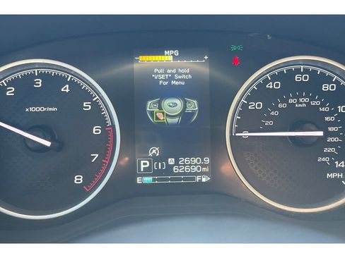 Used 2023 Subaru Forester Premium AWD/4WD image 39