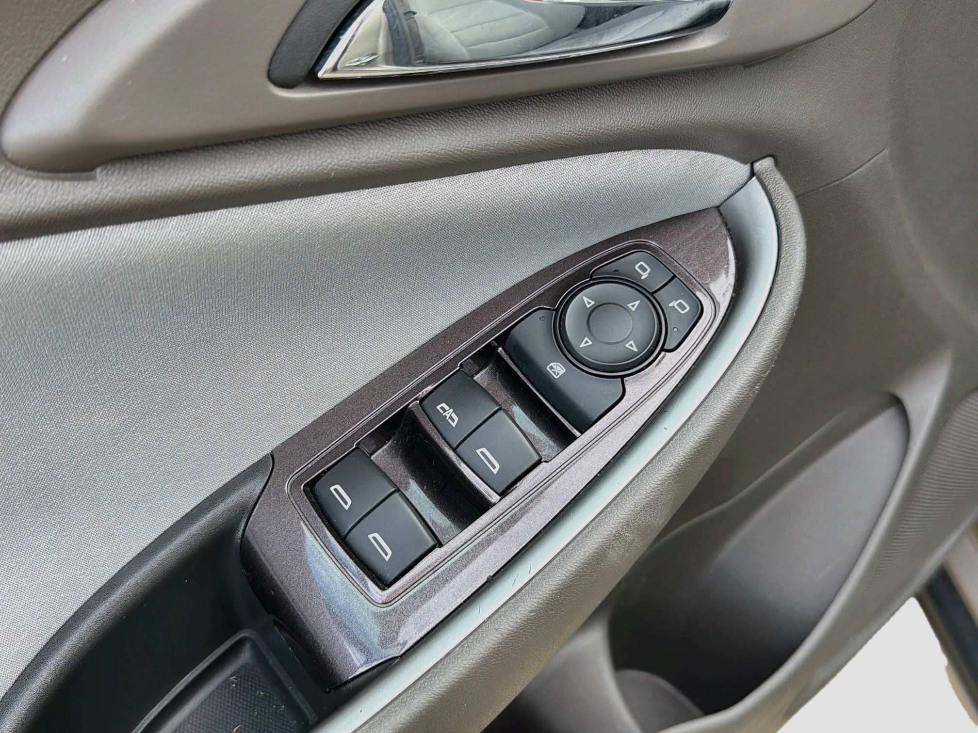 Used 2024 Chevrolet Malibu LT FWD image 13