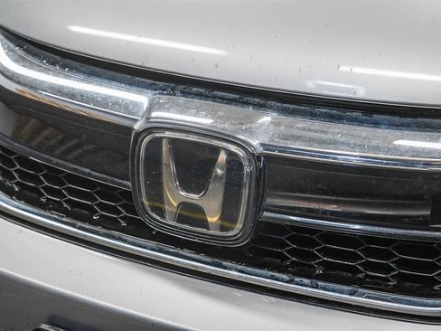 Used 2018 Honda Fit EX-L image 8