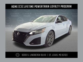 Used 2024 Nissan Altima 2.0 SR video 1