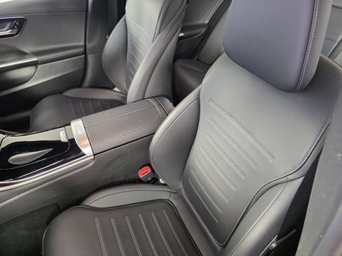 Certified 2025 Mercedes-Benz C 300 Sedan image 11
