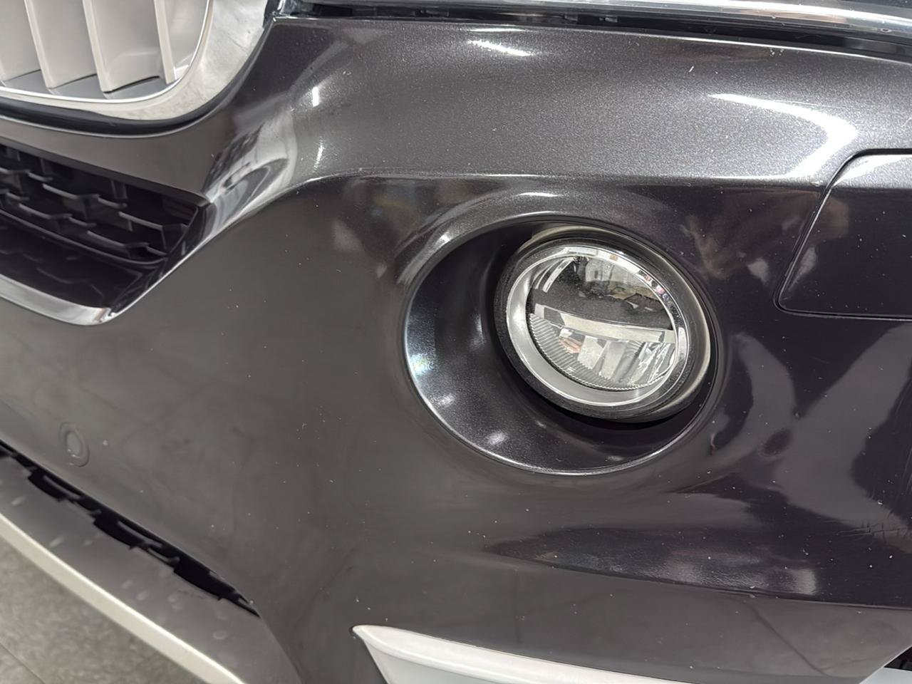 Used 2015 BMW X5 xDrive50i AWD/4WD image 98