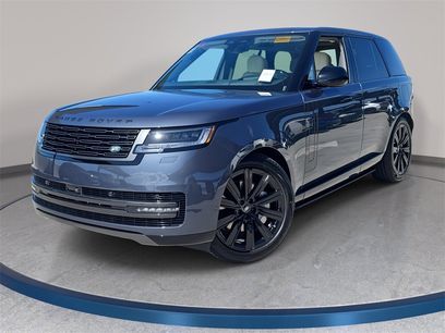New 2025 Land Rover Range Rover SE
