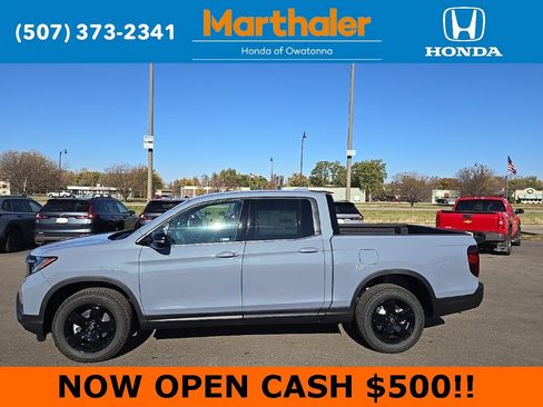 New 2026 Honda Ridgeline Black Edition image 2