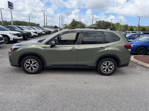 Used 2021 Subaru Forester Premium w/ Popular Package #1 AWD/4WD image 11