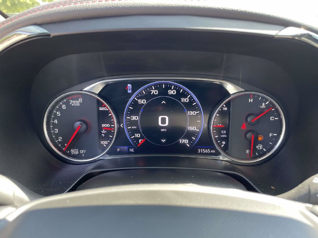 Used 2025 Chevrolet Blazer RS FWD image 21