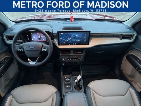 Used 2025 Ford Maverick Lariat w/ 4K Tow Package image 20