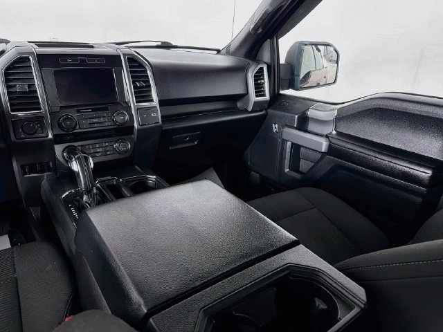 Used 2015 Ford F150 XLT w/ Equipment Group 302A Luxury AWD/4WD image 22