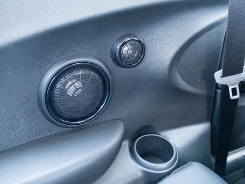 Used 2023 MINI Cooper SE image 19