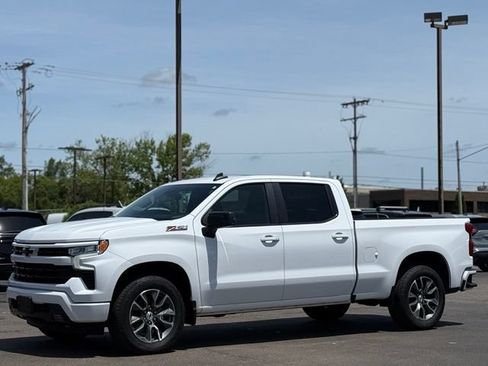Used 2022 Chevrolet Silverado 1500 RST AWD/4WD image 28