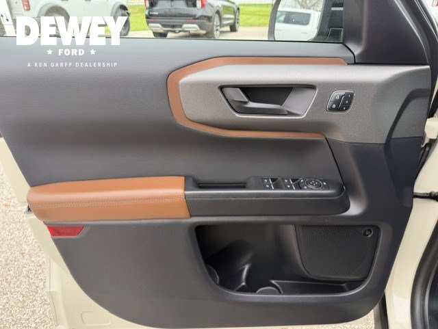 Used 2025 Ford Bronco Sport Outer Banks w/ Outer Banks Tech Package+ AWD/4WD image 10