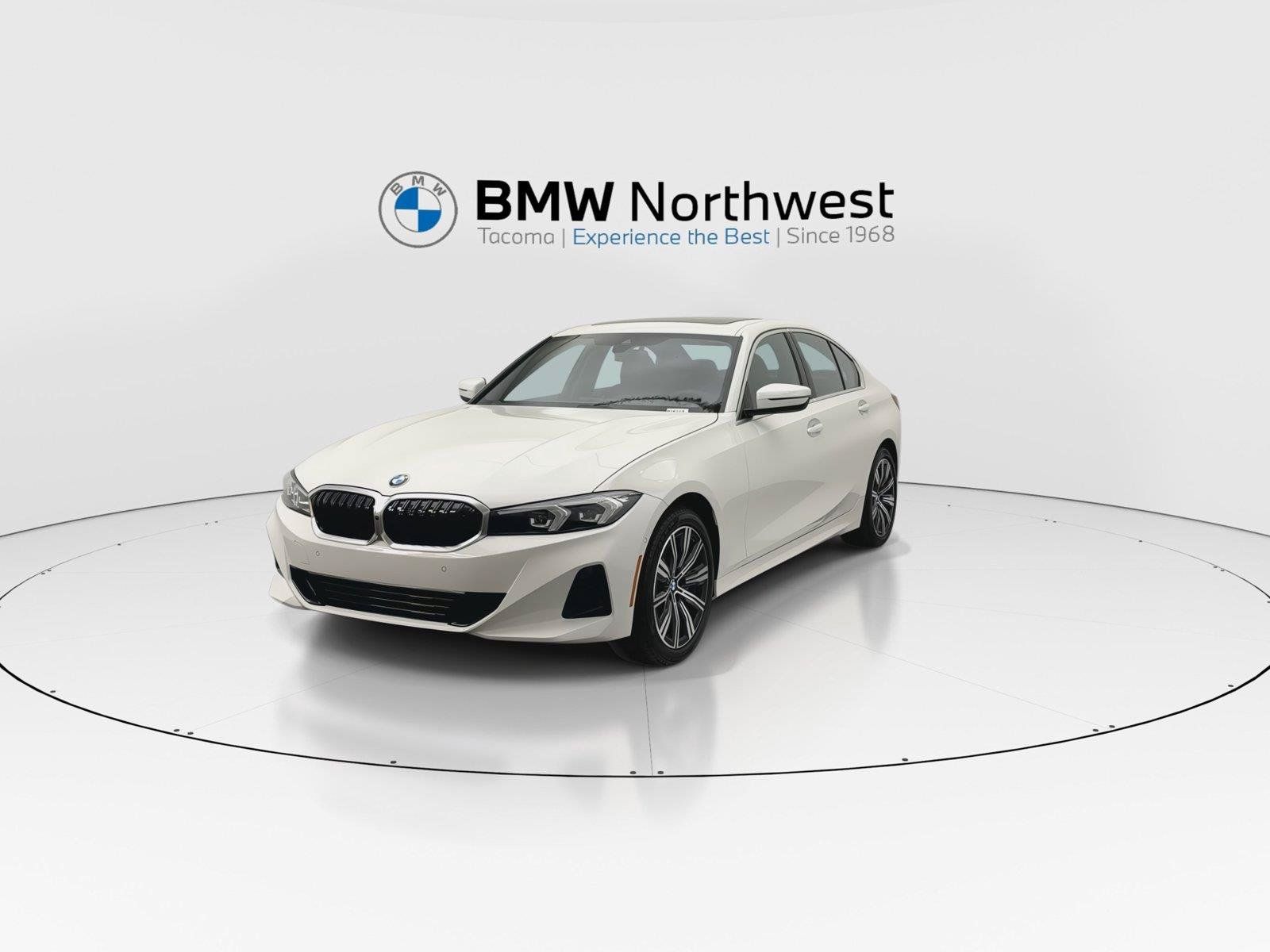 New 2026 BMW 330i Sedan w/ Convenience Package RWD image 9