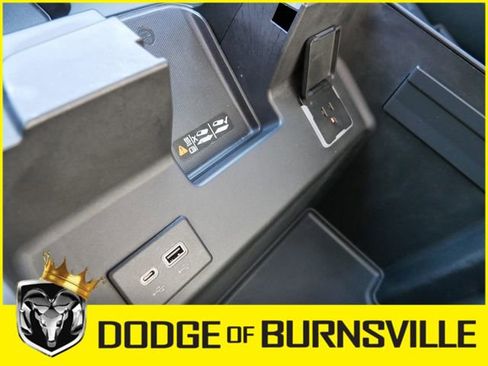 Used 2022 GMC Sierra 1500 Elevation w/ Elevation Premium Package image 25